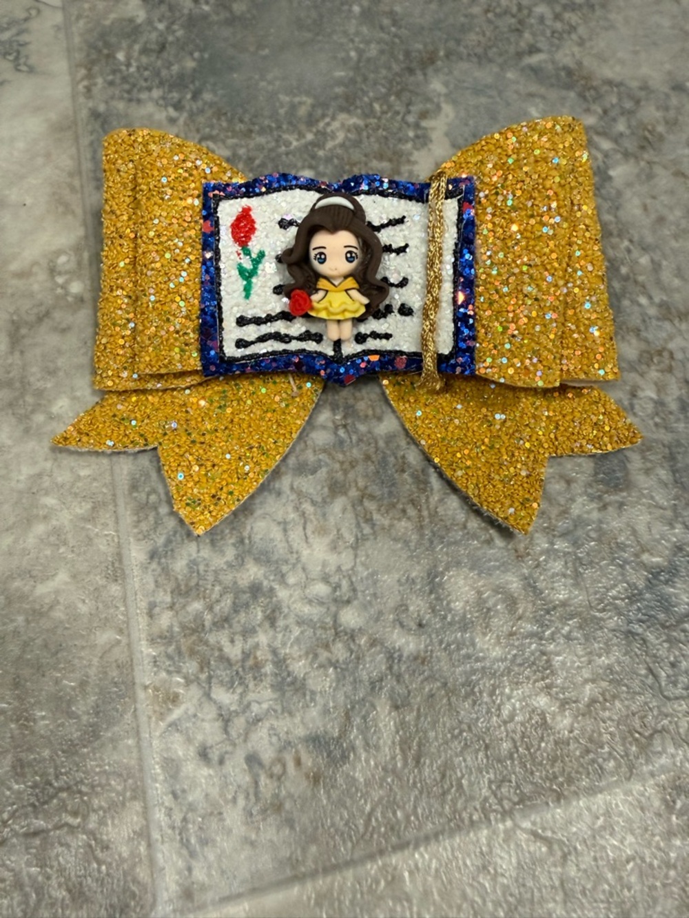 Boutique clay princess Belle bow